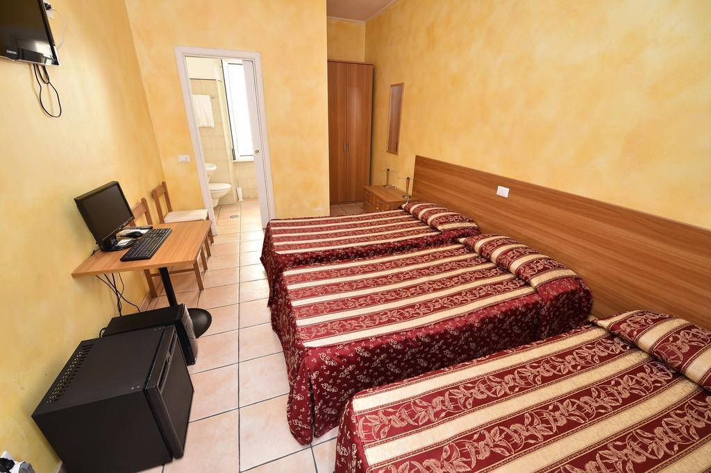 Al Centro Storico Di Roma Bed and Breakfast Exteriör bild