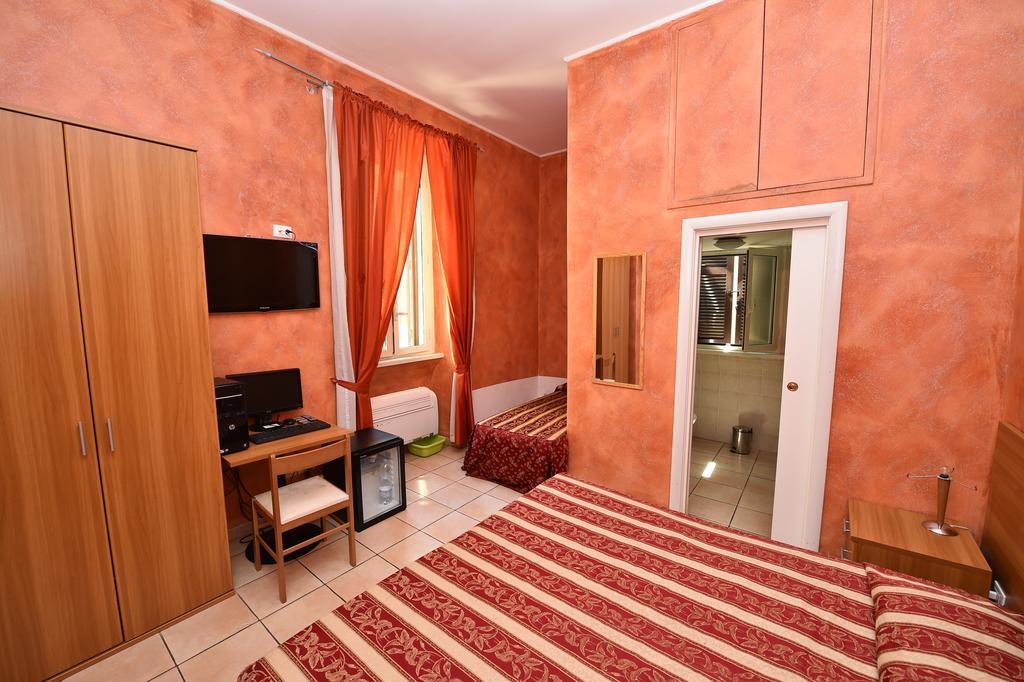 Al Centro Storico Di Roma Bed and Breakfast Exteriör bild